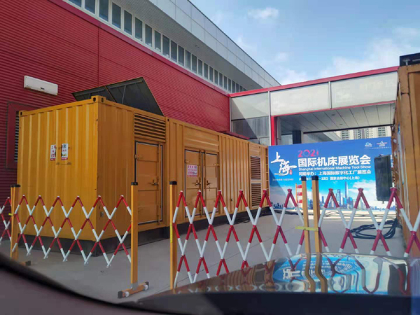 张湾发电车出租-发电机无电压或电压太低怎么办？